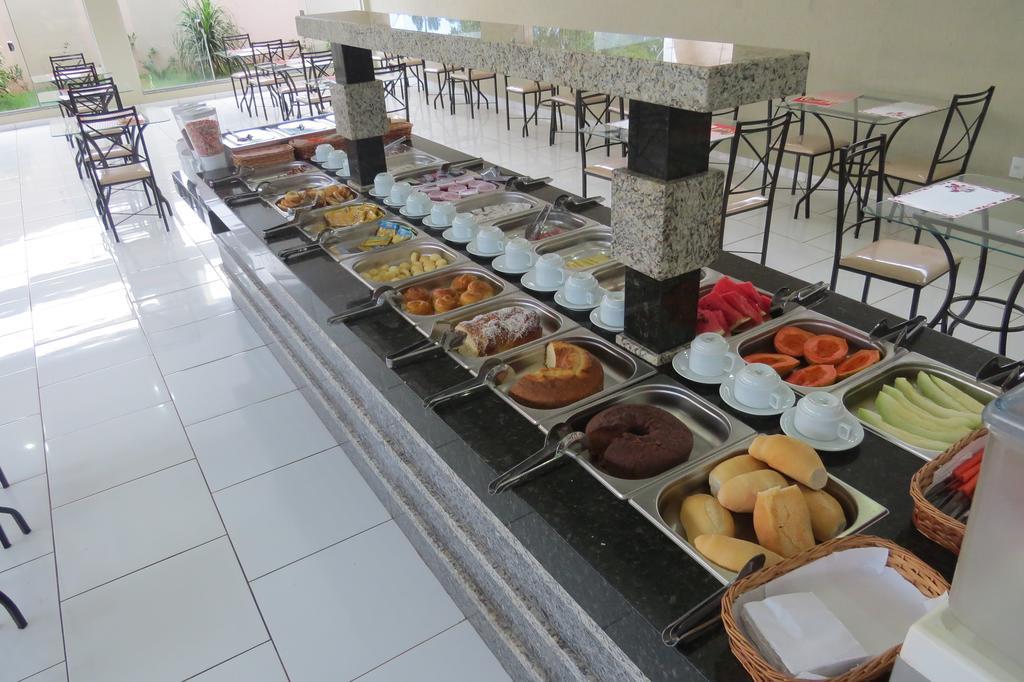 Hotel Green Village Jardinópolis Extérieur photo